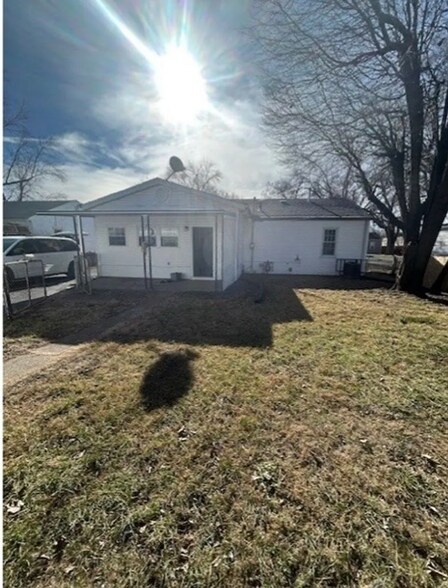 Building Photo - 11 Hissrich St