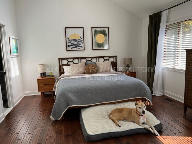 Building Photo - 2107 Persimmon Trek