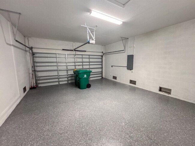 Building Photo - 6173 Magee St