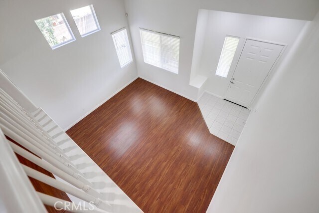 Building Photo - 321 N Riley Ct