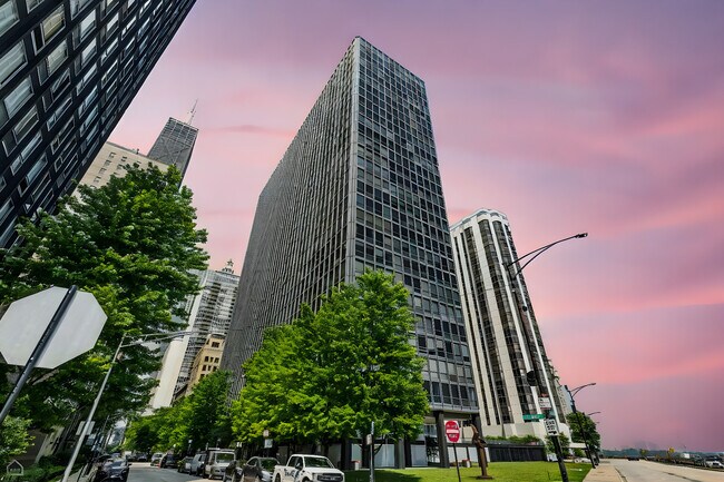 Building Photo - 900 N Lake Shore Dr