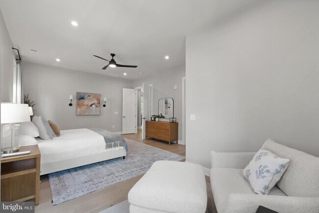 Building Photo - 43442 Croson Ln