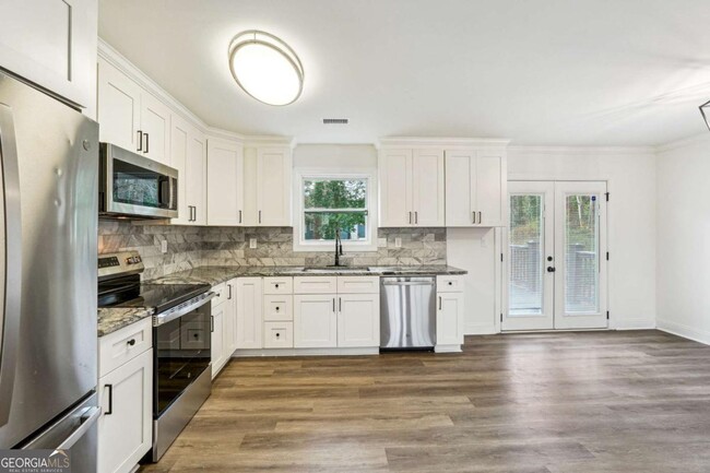 Building Photo - 5507 Flat Shoals Pkwy