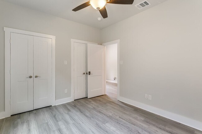 Building Photo - 3210 Forest Park Blvd