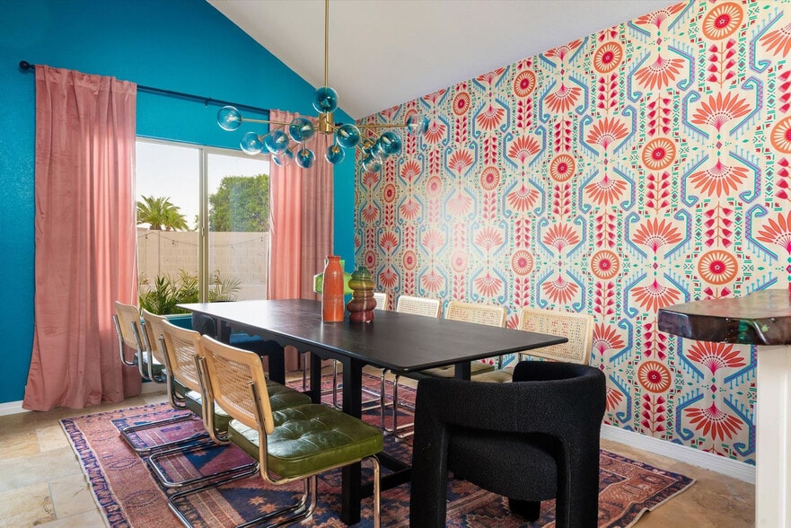 Building Photo - 7804 W Pershing Ave