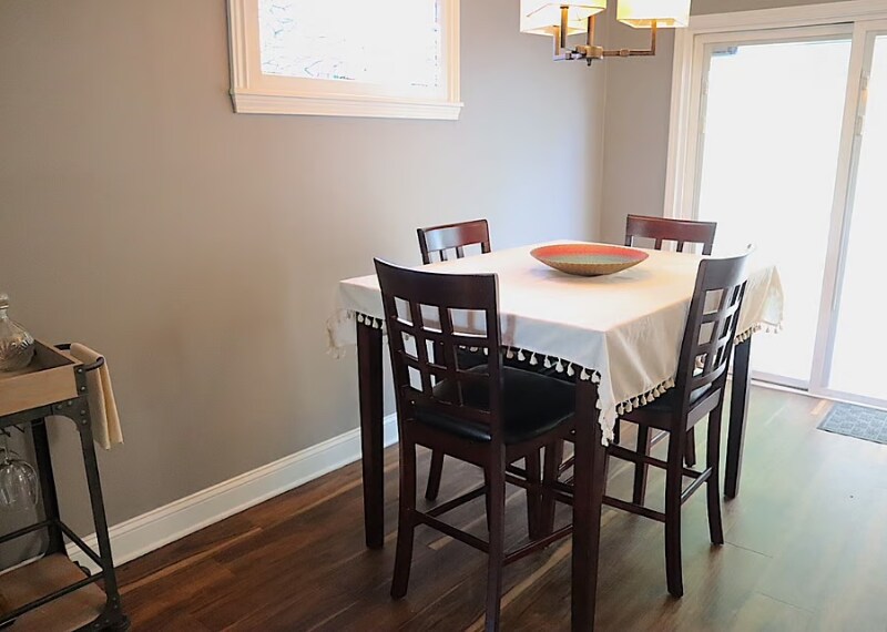 Building Photo - 149 E Welch Ave