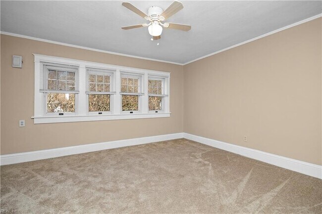 Building Photo - 437 Connecticut Ave