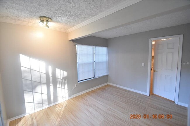 Building Photo - 5824 Grey St