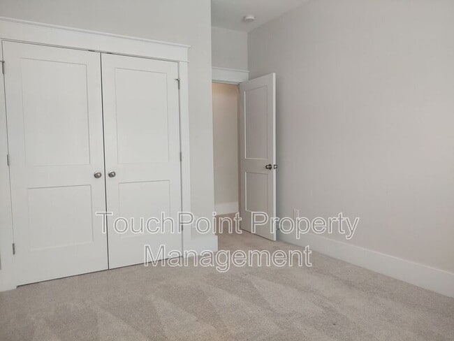 Building Photo - 4836 Blanchard Way