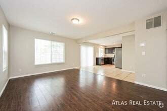 Building Photo - 5563 N Ensenada St