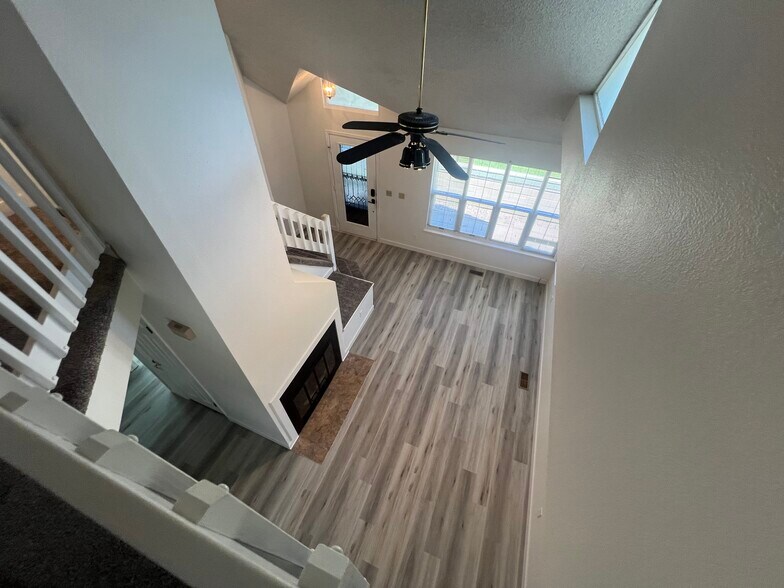 Building Photo - 7872 Brandy Cir