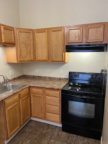 Building Photo - 1114 Bidwell St