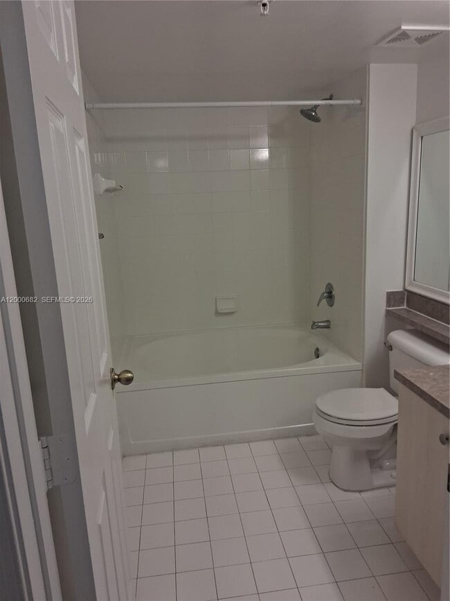 Building Photo - 620 SW 111th Ave