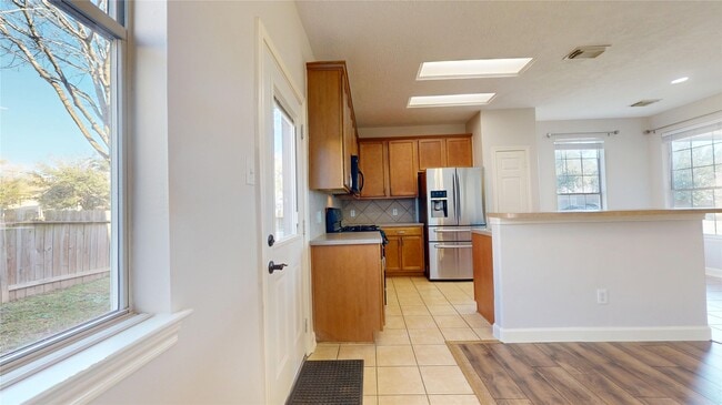 Building Photo - 12443 Narcissus View Trail