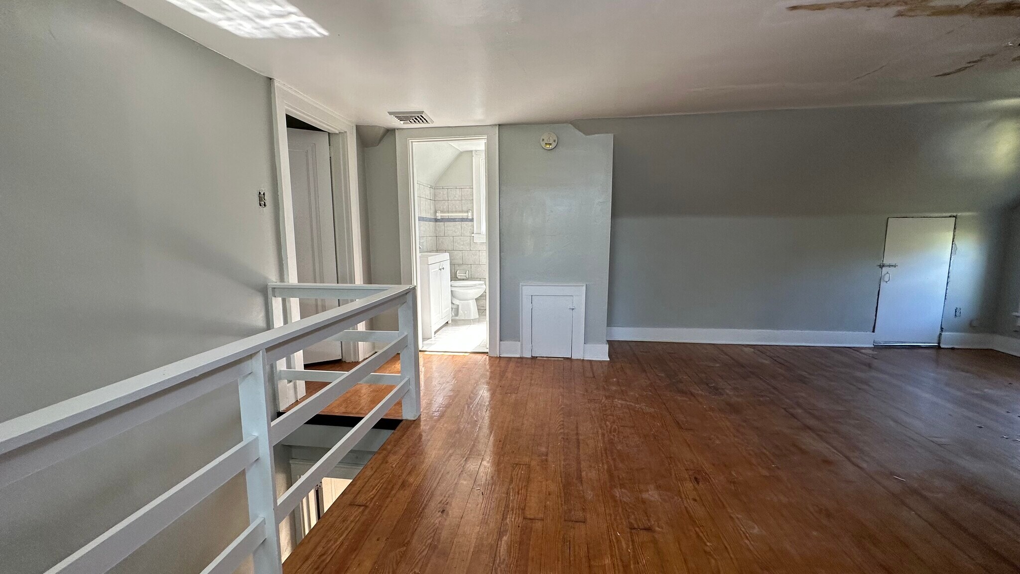 Third floor office space, craft area, or pass-through bedroom - 2518 Bethel Church Rd