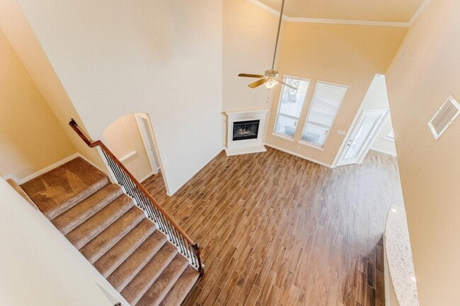 Building Photo - 4713 Lake Cove Way