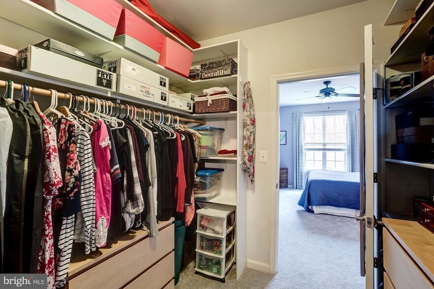 Building Photo - 21228 McFadden Sq