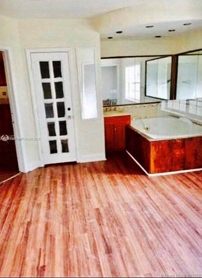 Building Photo - 2402 NW 42nd St