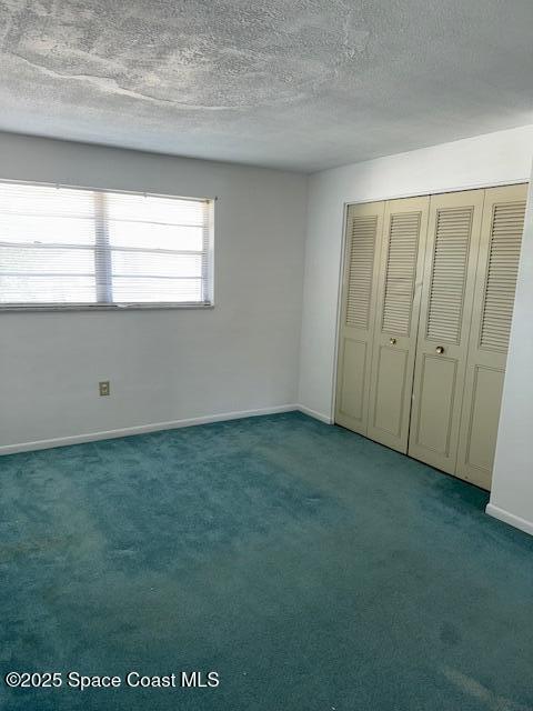 Building Photo - 2511 Country Club Dr