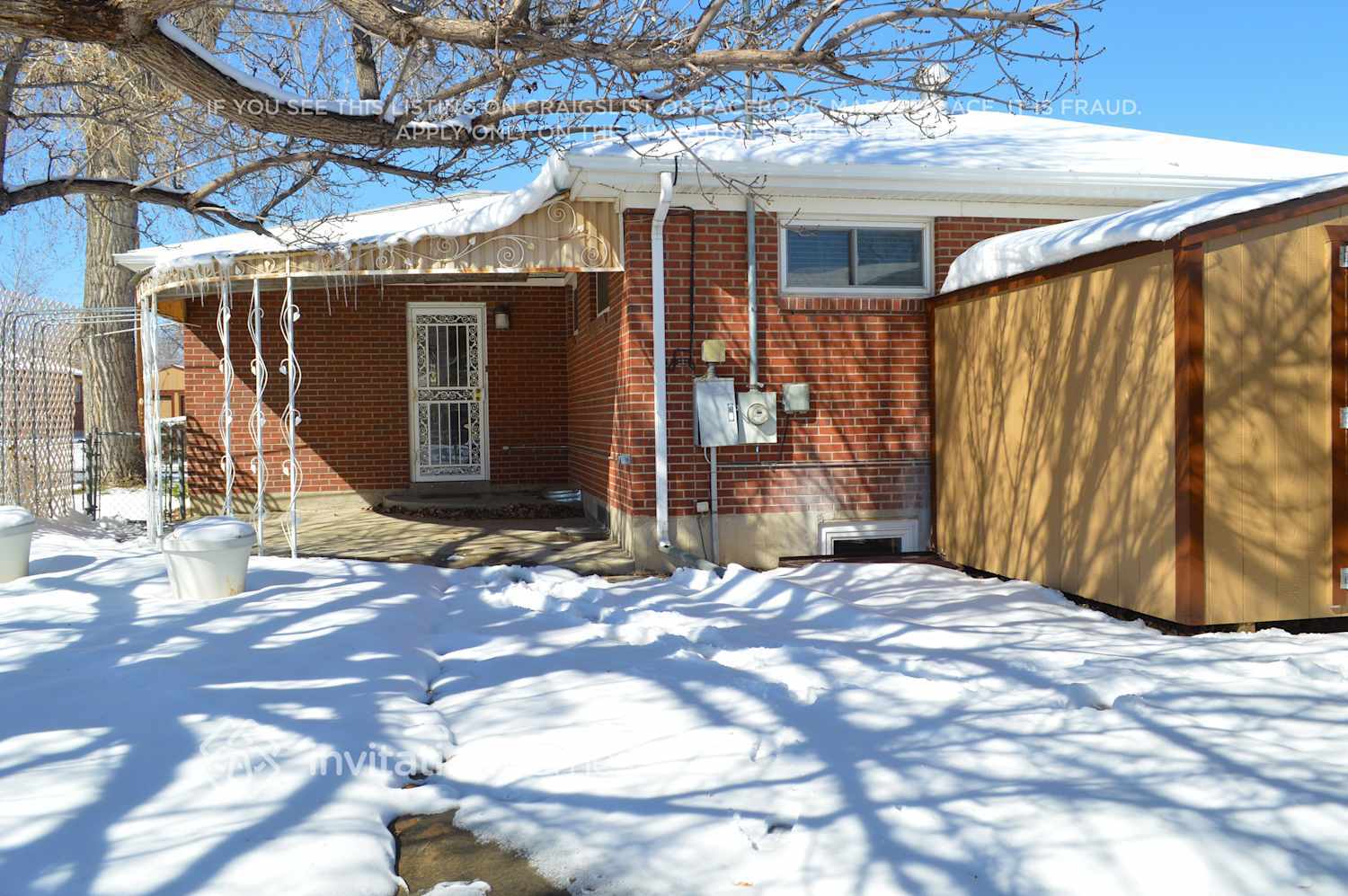 Building Photo - 10870 Larry Dr