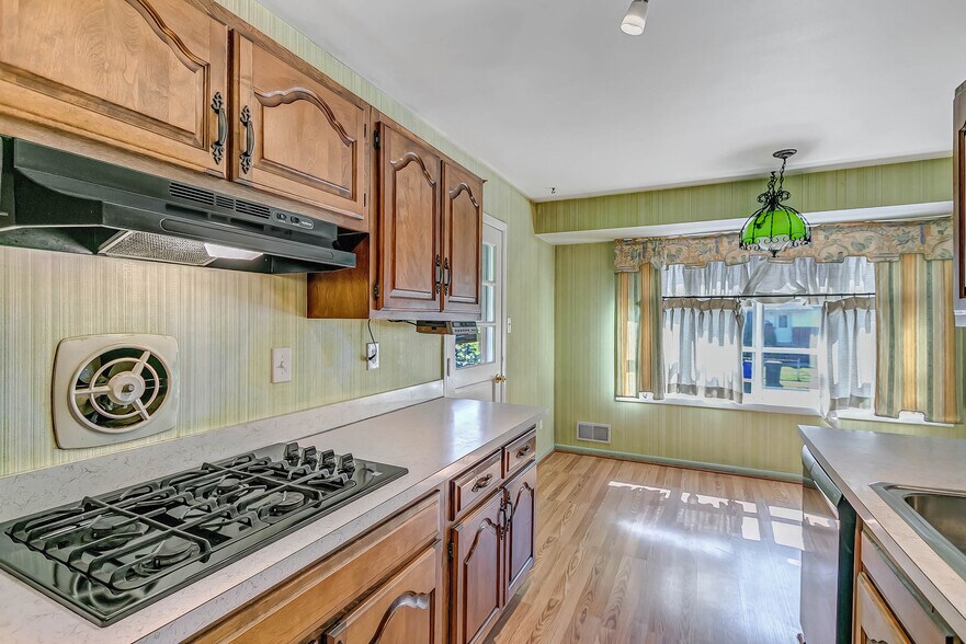 Building Photo - 8808 Patricia Ct