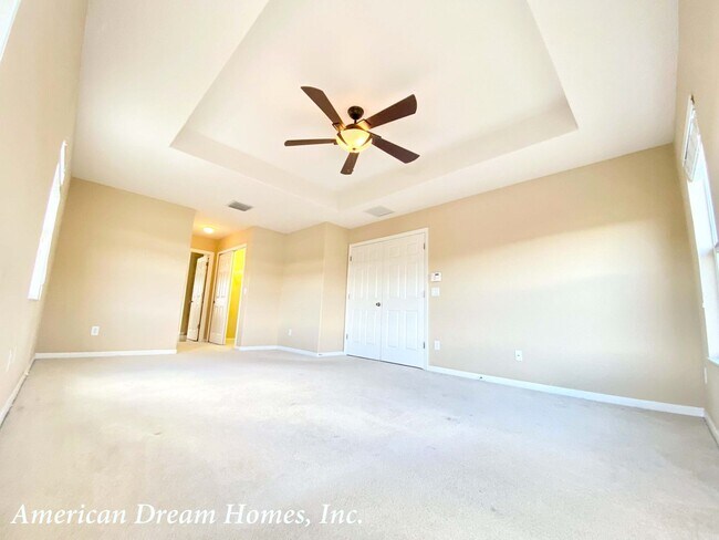 Building Photo - 10973 Willow Ridge Loop
