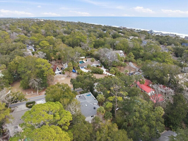 Building Photo - 6 Ibis St