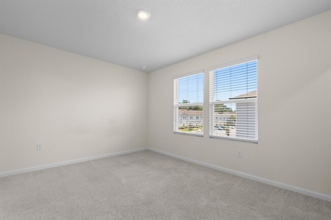 Building Photo - 167 Whispering Brk Dr