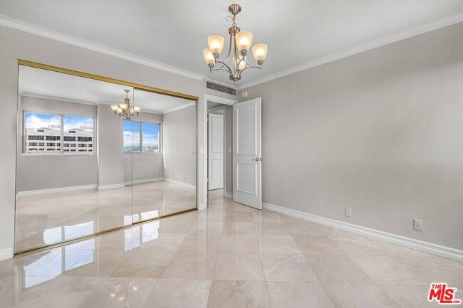 Building Photo - 10701 Wilshire Blvd