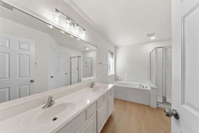 Building Photo - 6734 Atasca Creek Dr