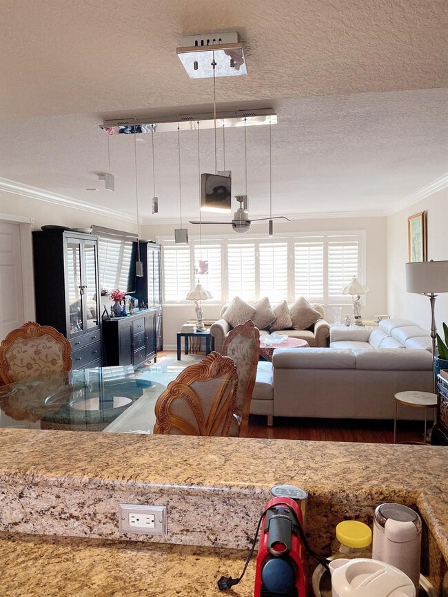 Building Photo - 1501 E Broward Blvd