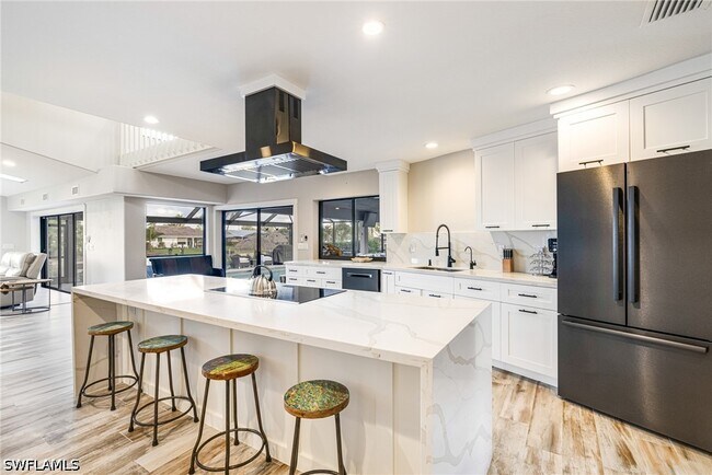 Building Photo - 1911 SE 32nd Terrace