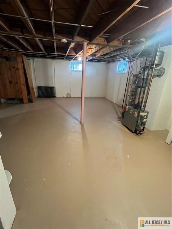 Building Photo - 102 Prentice Ave