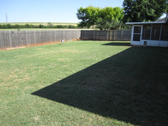 Building Photo - 11200 Ann Arbor Ave