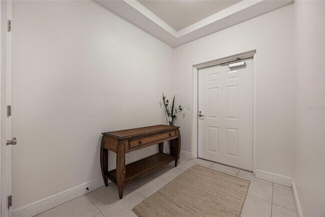 Building Photo - 14041 Bellagio Way