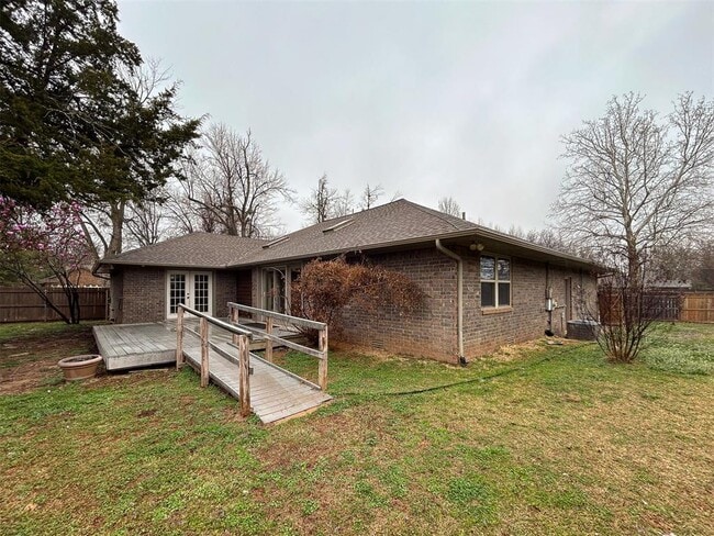 Building Photo - 1428 Cinderella Ave