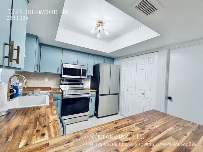 Building Photo - 1326 Idlewood Dr