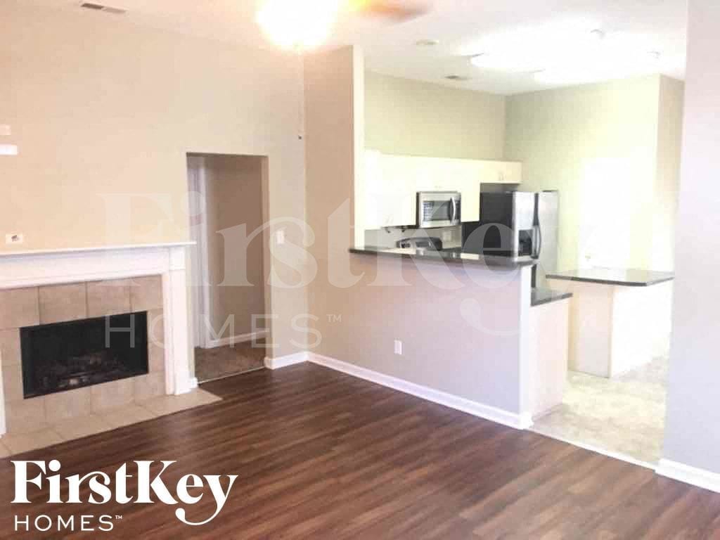 Building Photo - 865 Abbey Grove Ln