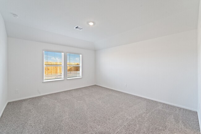 Building Photo - 1011 Vilana Rdg Ln