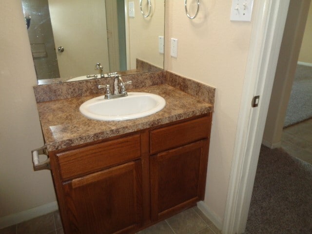 Building Photo - 7906 Big Oak Dr