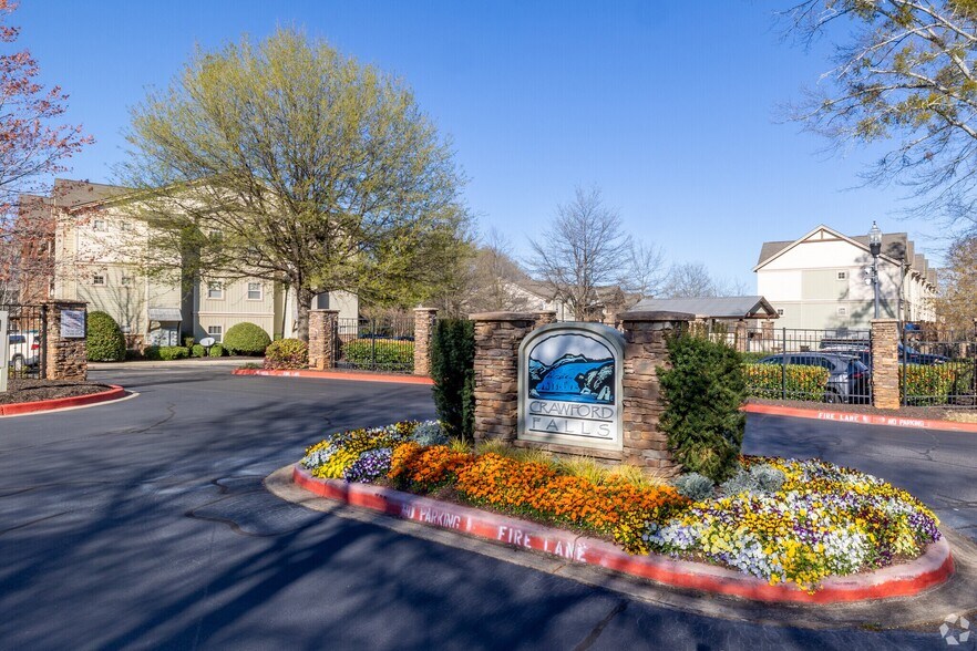 Building Photo - 203 Kelly Rd