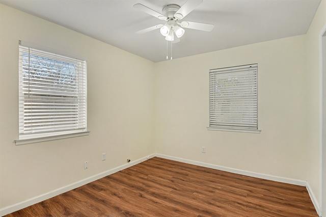 Building Photo - 1202 Crane Dr