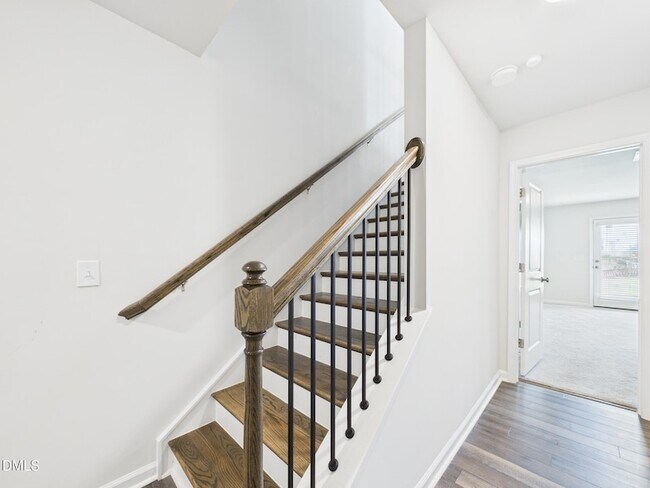 Building Photo - 2709 Chert Ln