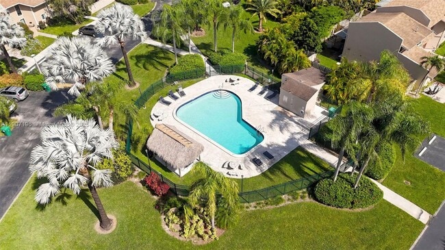 Building Photo - 9210 SW 136th St Cir