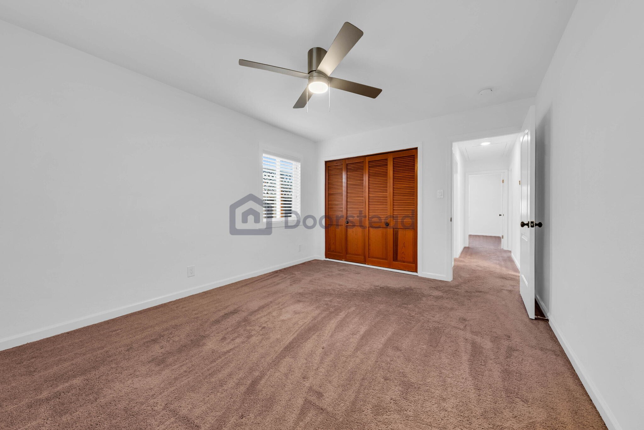 Building Photo - 2448 Pioneer Ave