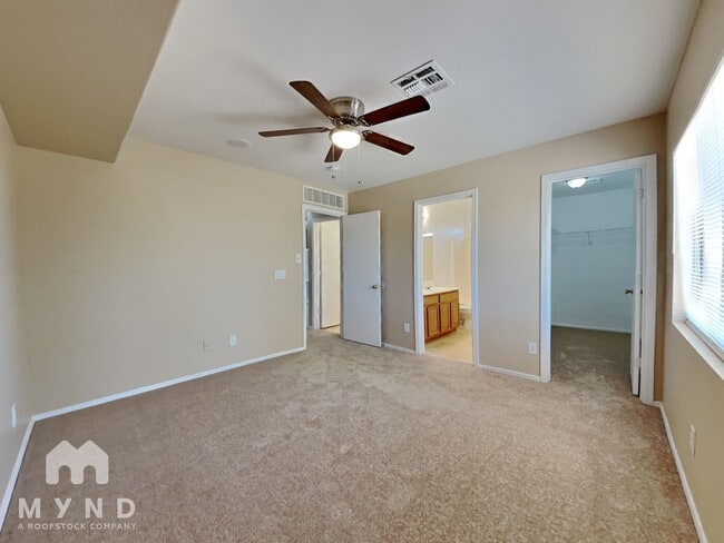 Building Photo - 12510 W Charter Oak Rd