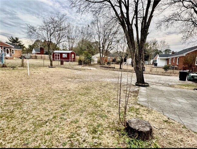 Building Photo - 5214 Rodwell Rd