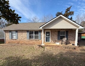 Building Photo - Coming Soon!