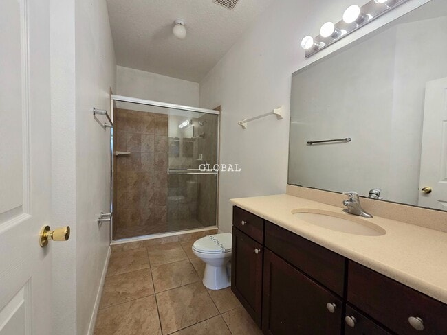 Building Photo - Condo for rent