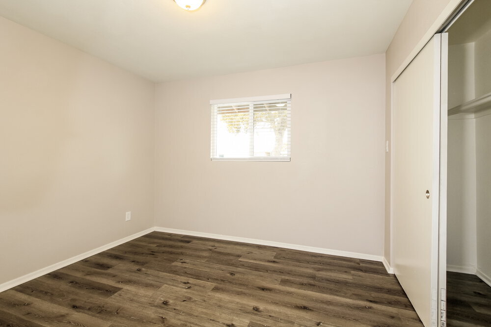 Building Photo - 5539 N 31st Dr